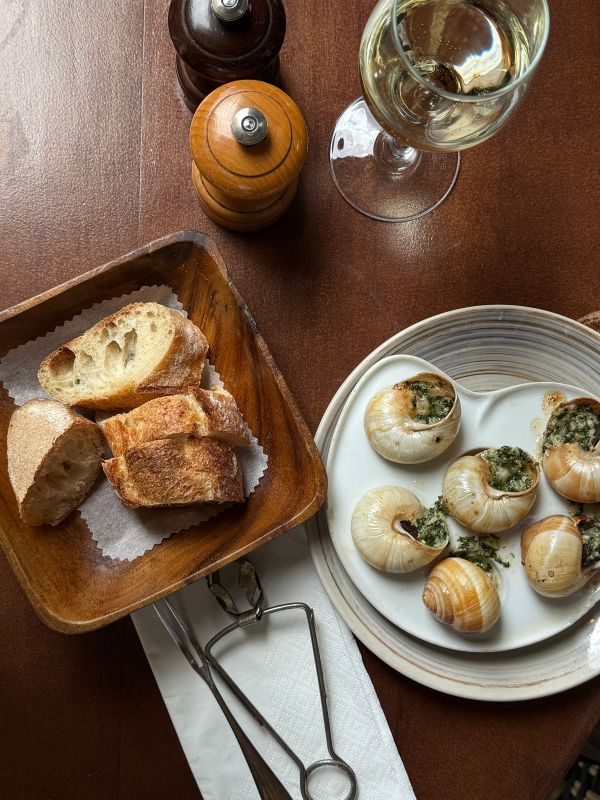 Quel vin choisir pour accompagner vos escargots de Bourgogne ?